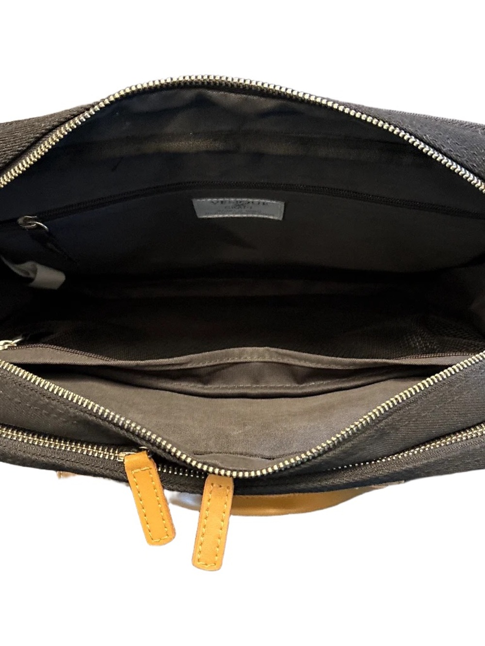 Venque Hamptons Briefcase - Picture 4 of 12